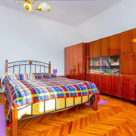 Casa Cota 公寓